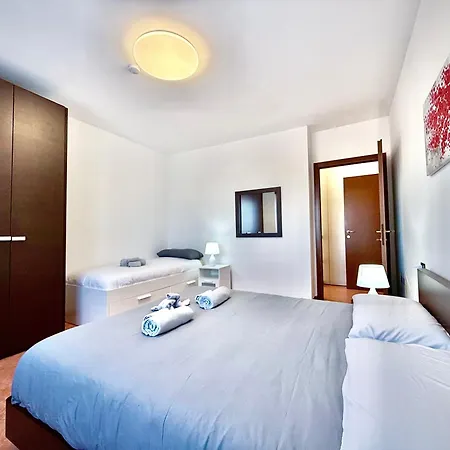 Apartment Ac Milano Malpensa Train Express *